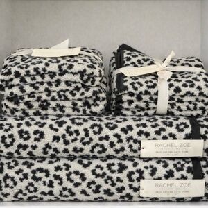 Rachel Zoe Black & Ivory Leopard Print 8-Piece Cotton Towel Set Reversible NWT